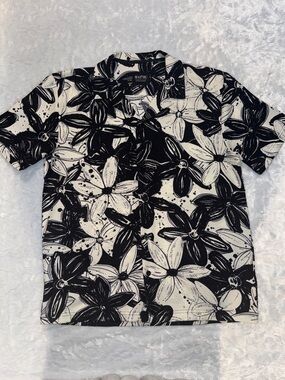 Malibu Black & White Floral Button-Down Shirt